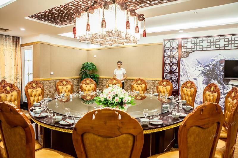 Danjiangkou Wudangshan Jianpuzhai Hotel מראה חיצוני תמונה