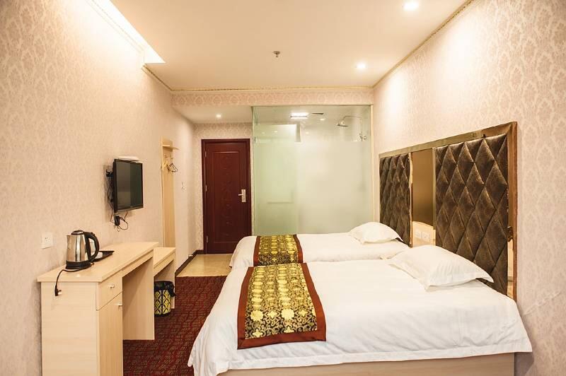Danjiangkou Wudangshan Jianpuzhai Hotel מראה חיצוני תמונה
